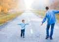 İnsanlar inanç ve değerleri benimsemede daha çok davranışları dikkate alır.